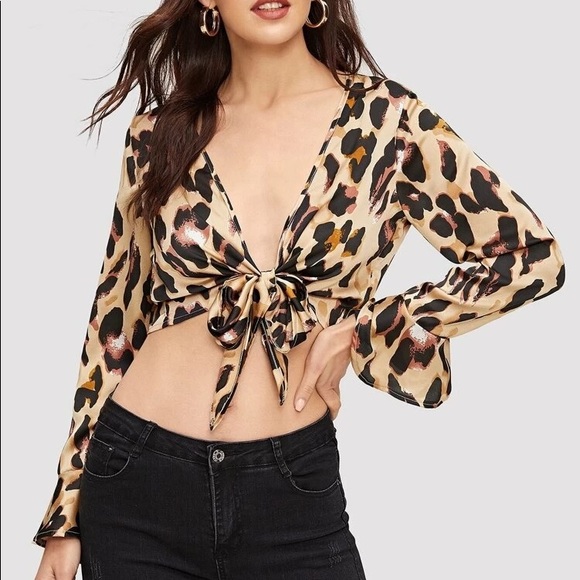 BOOHOO Brown Leopard Print Tie Front Crop Longsleeve Top - Picture 9 of 9